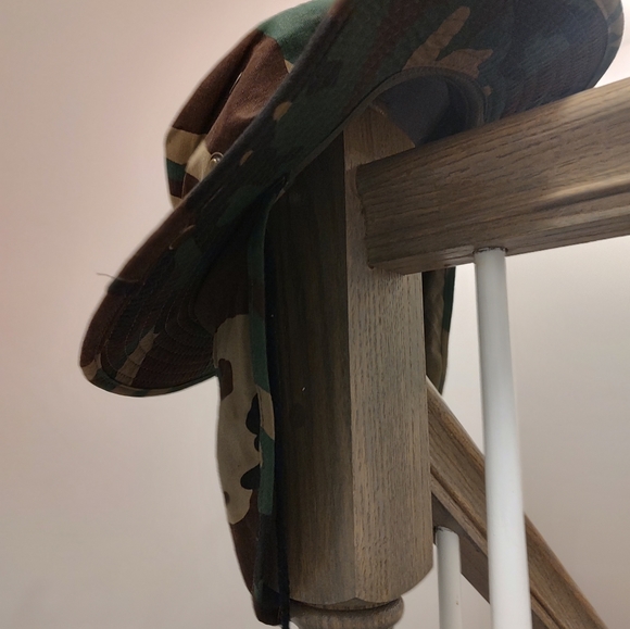 New camouflage hat - Picture 3 of 5